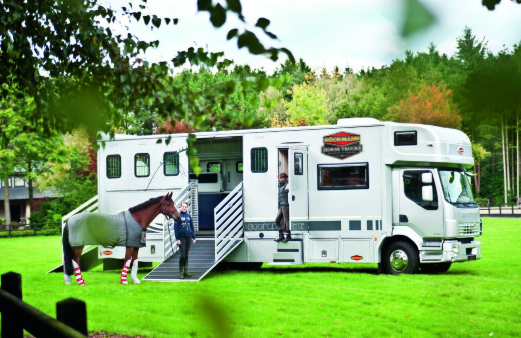Volvo VM 360 8x2 Rígido 2020