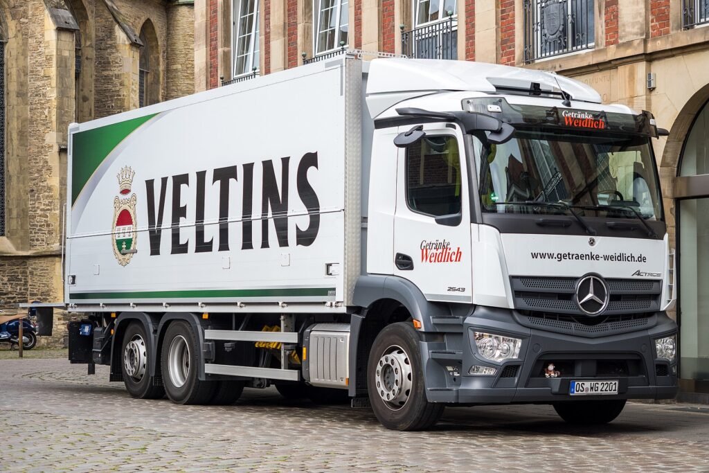 Mercedes-Benz Actros 2651 6x4 BigSpace 2022