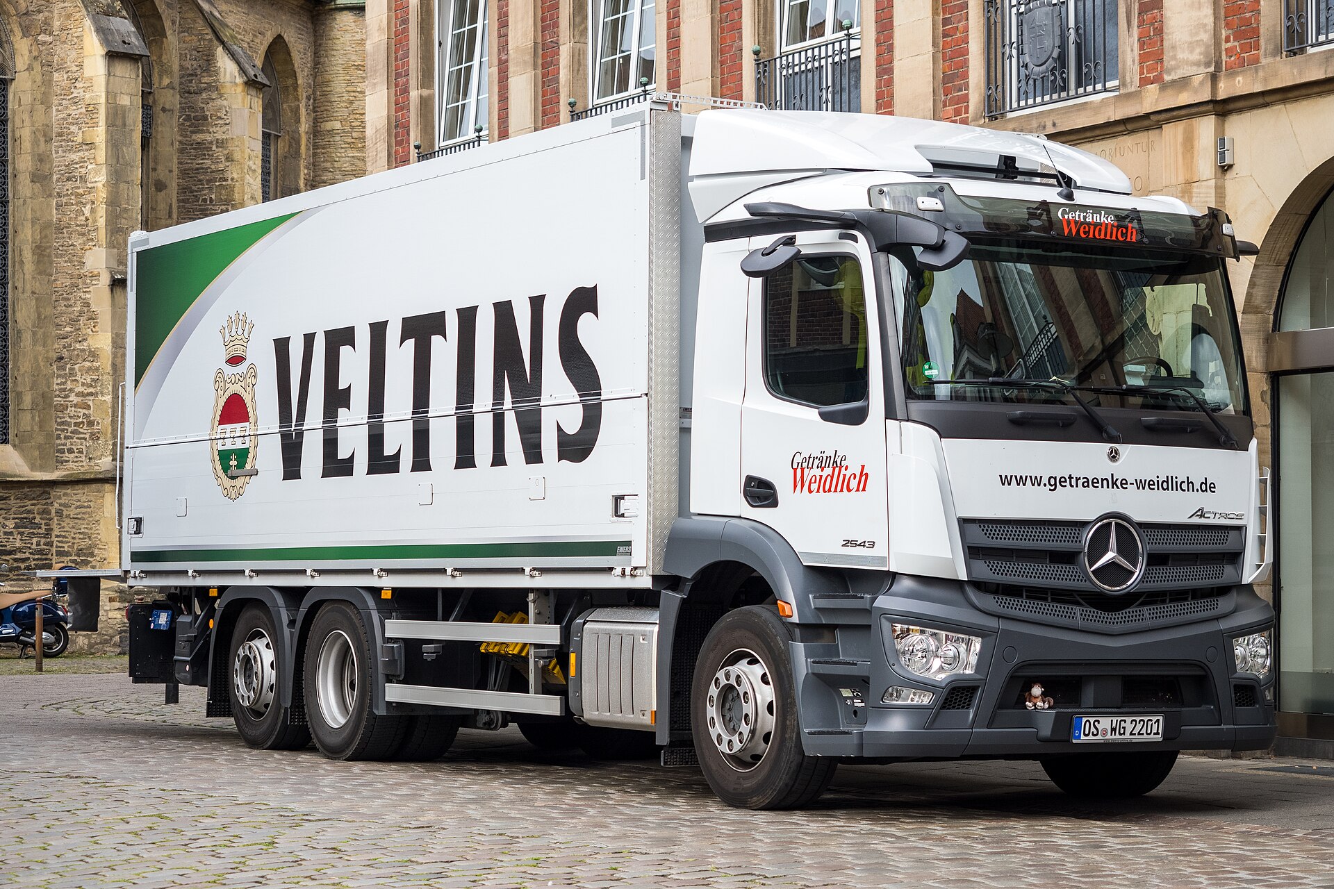 Mercedes-Benz Actros 2651 6x4 BigSpace 2022